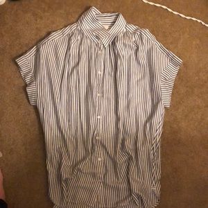 button up tee-shirt